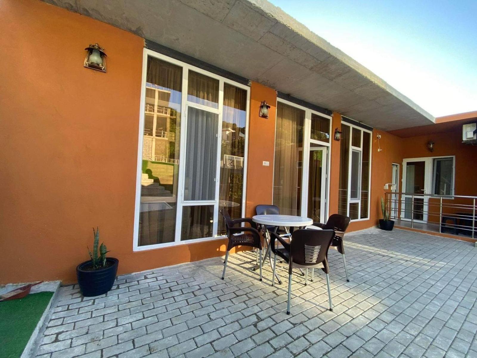 Nira Hotel Гонио Экстерьер фото